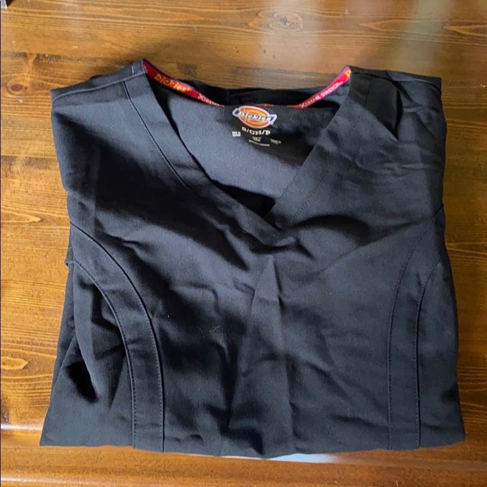 Dickies scrub top